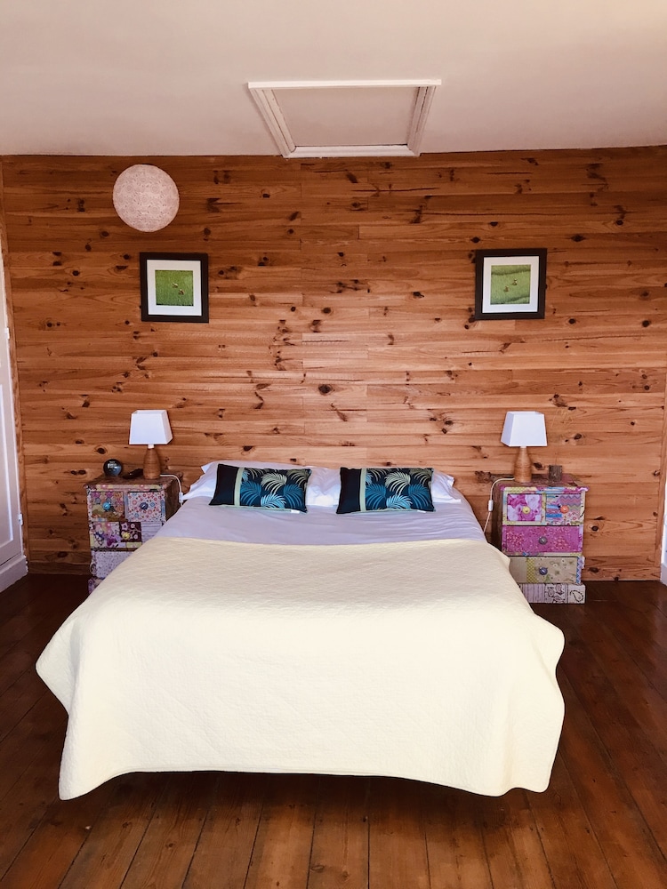 Economy Double Room photo 2