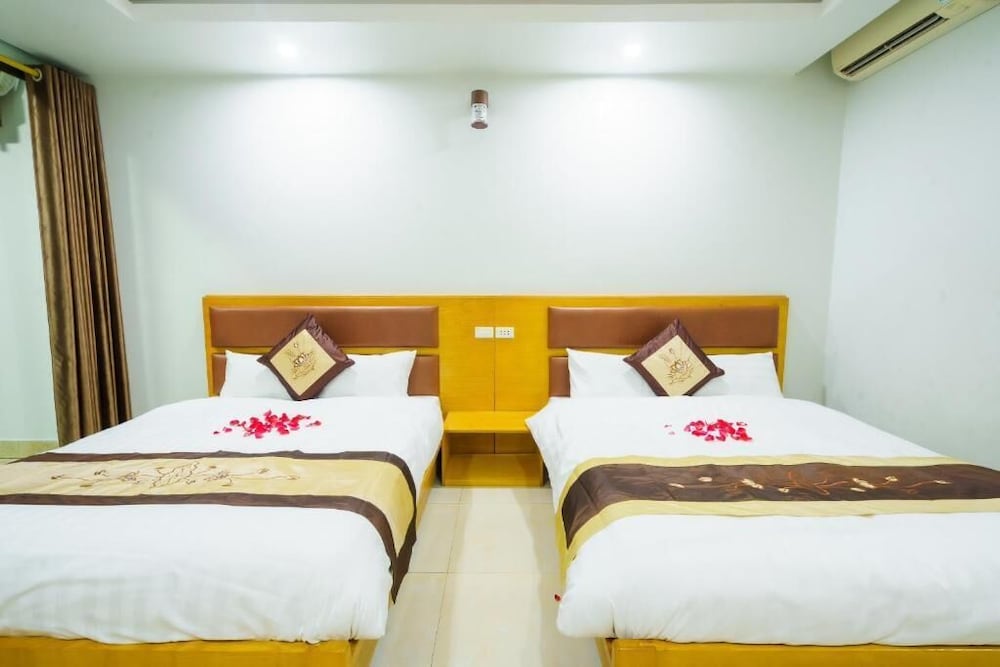 Basic Double Room photo 3