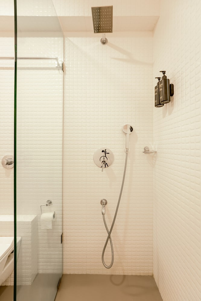Deluxe Studio - Photo 17
