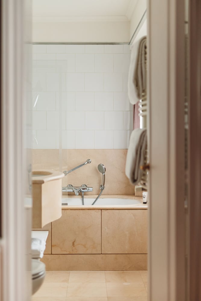Comfort Room (La Parisienne) photo 3