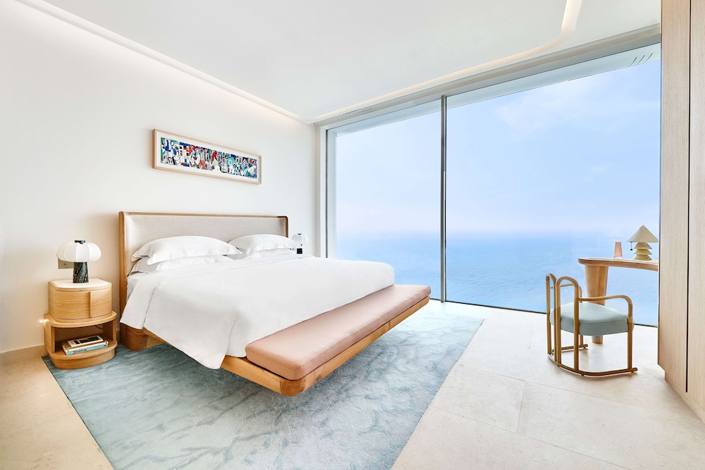 Infinity Pool Duplex Suite - Photo 2