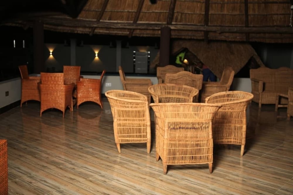 Luxury Single Room, Courtyard View