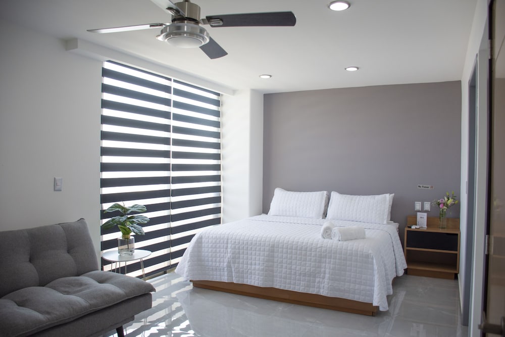 Comfort Room, 1 King Bed