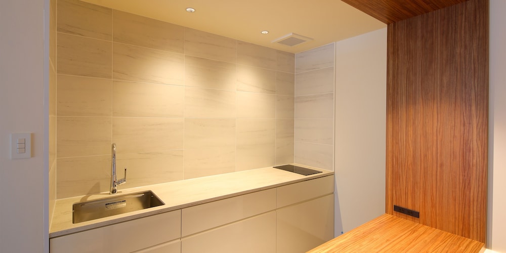 Premium Suite King - Photo 10