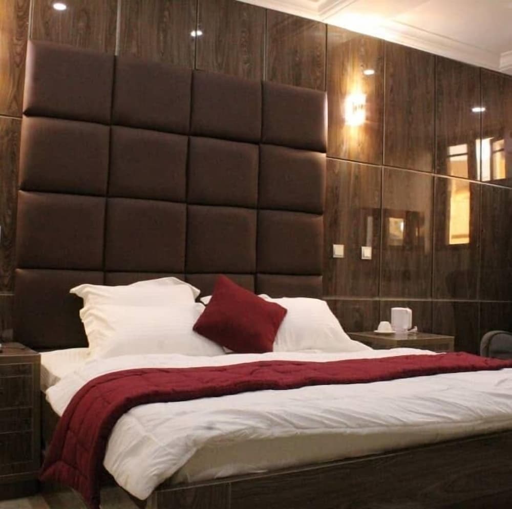 Business Room