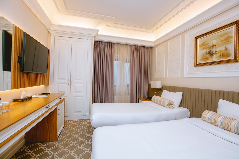 Superior Twin Room - Photo 3