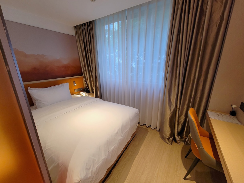 Comfort Room photo 1