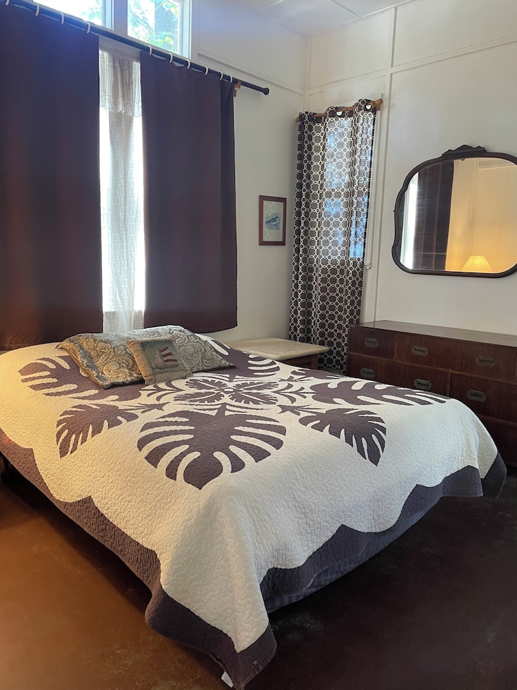Traditional Cottage, 3 Bedrooms, 2 Bathrooms photo 3