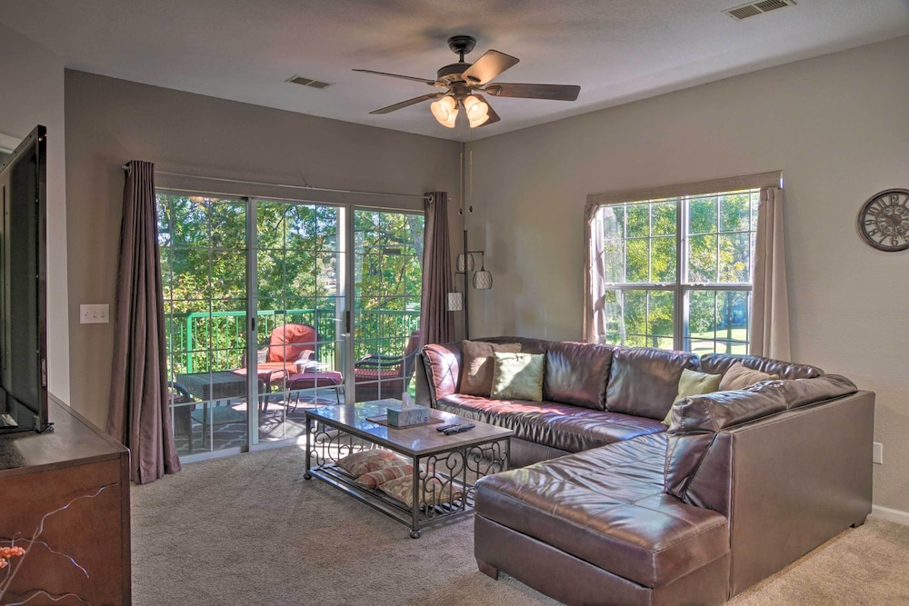 Apartment (2 Bedrooms)