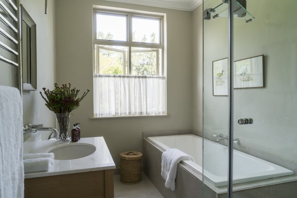 Luxury Suite photo 3