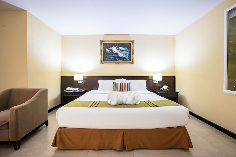 Deluxe Double Room photo 3