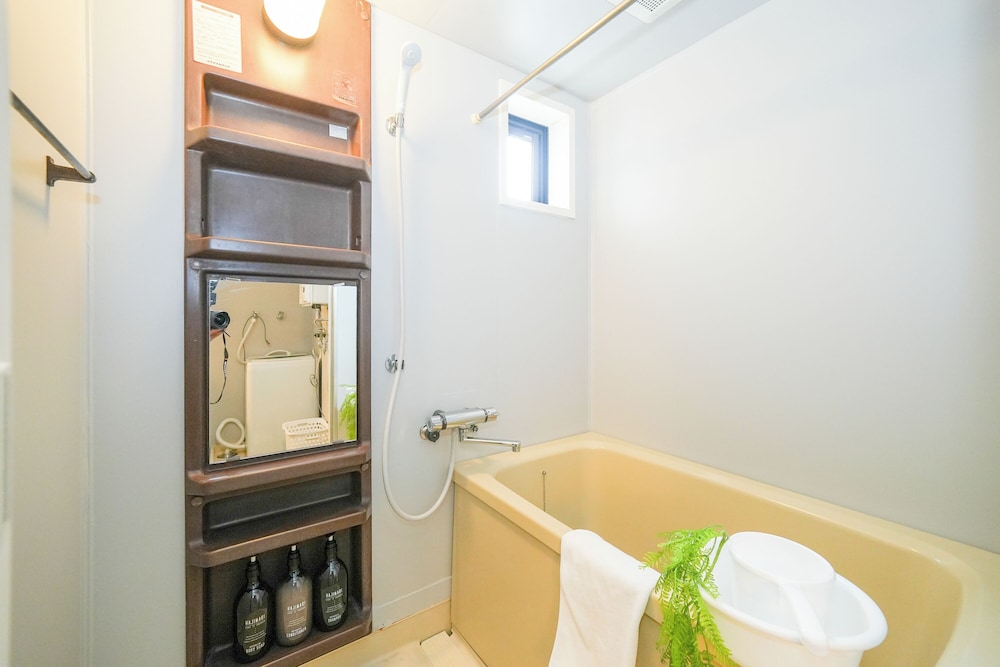 Deluxe Suite - Photo 31
