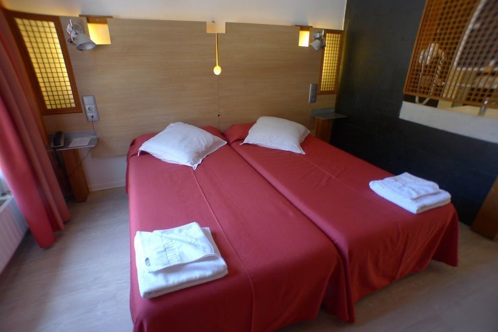 Double or Twin Room photo 2