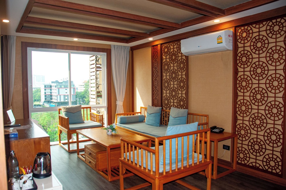2 Bedroom Thai Heritage - Photo 4