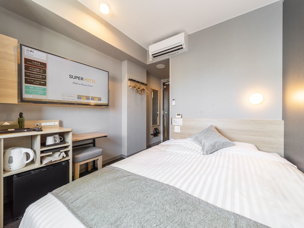 Adjoining 2 Rooms