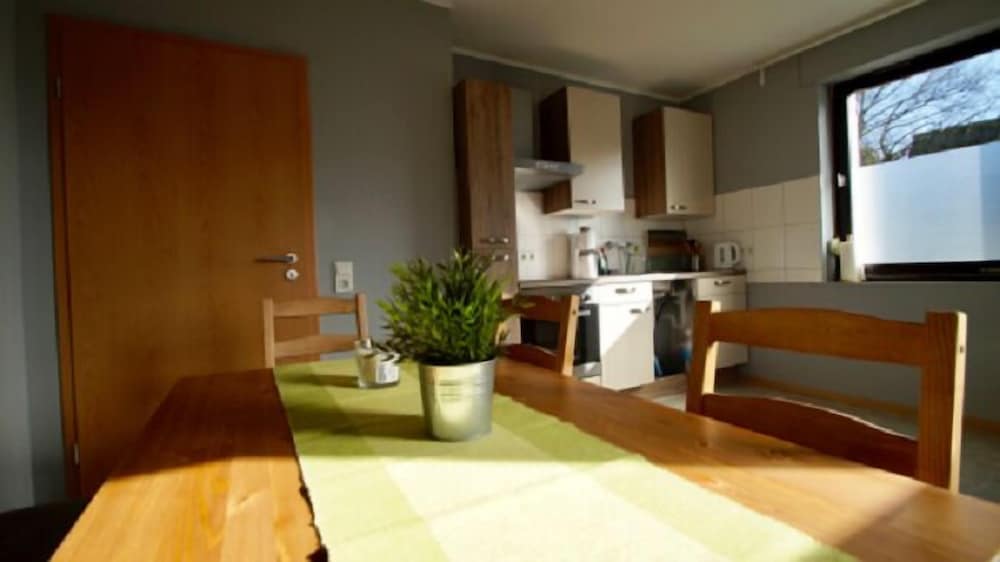 Apartment (Cleaning Fee EUR 80) photo 2