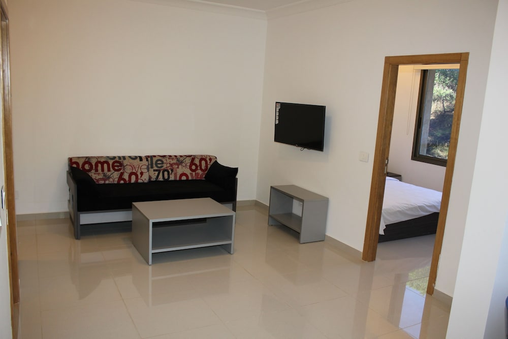 Suite, Pool View, Poolside