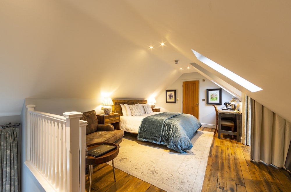 Standard Double Room, Ensuite (Hartford )