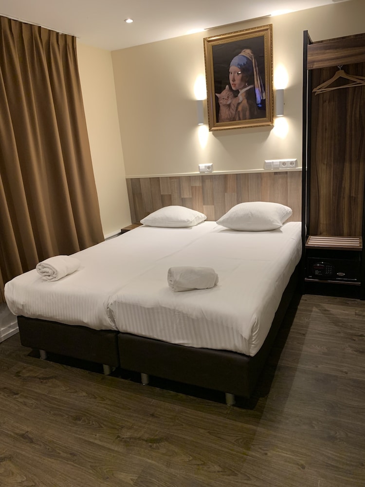 Standard Twin Room photo 1