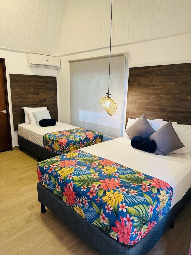 Standard Triple Room, Accessible, Private Bathroom
