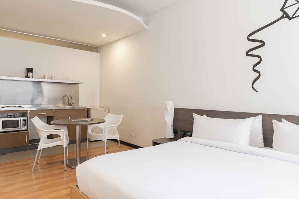 Superior Double Room, 1 King Bed - Photo 1