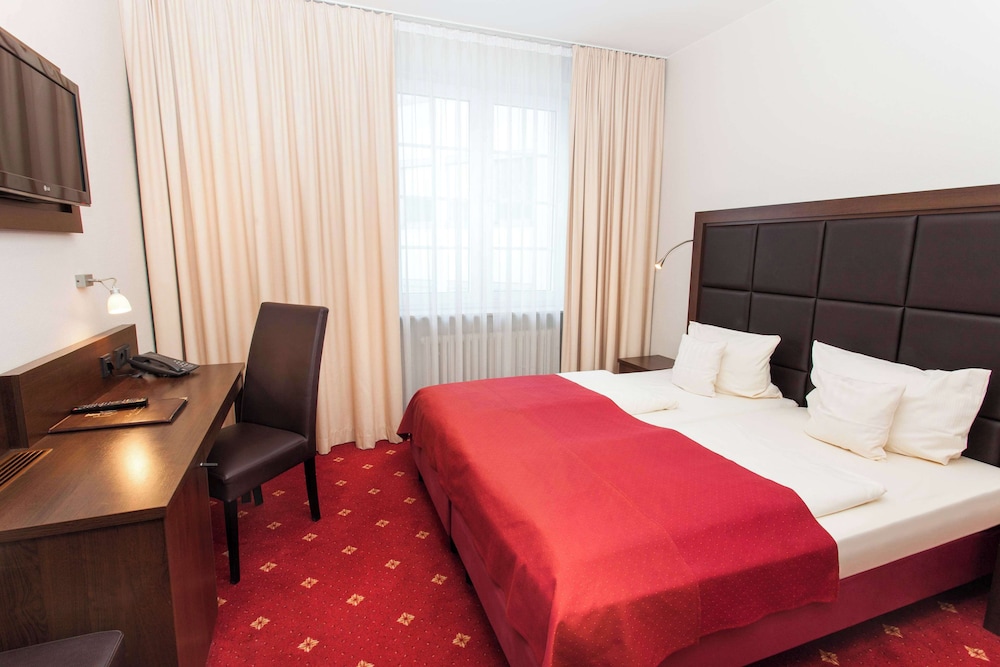 Standard Room, 1 Double Bed photo 3