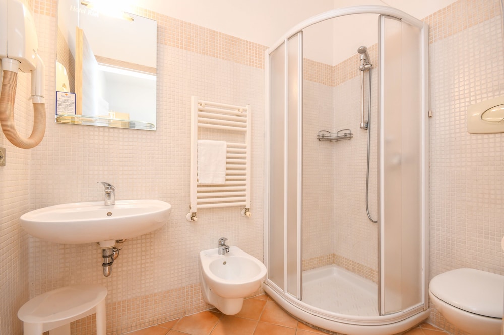 Double Room, 1 Queen Bed - Photo 6