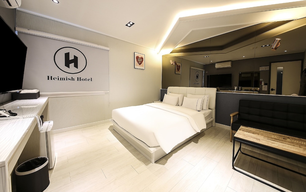 Deluxe Double Room, City View photo 2