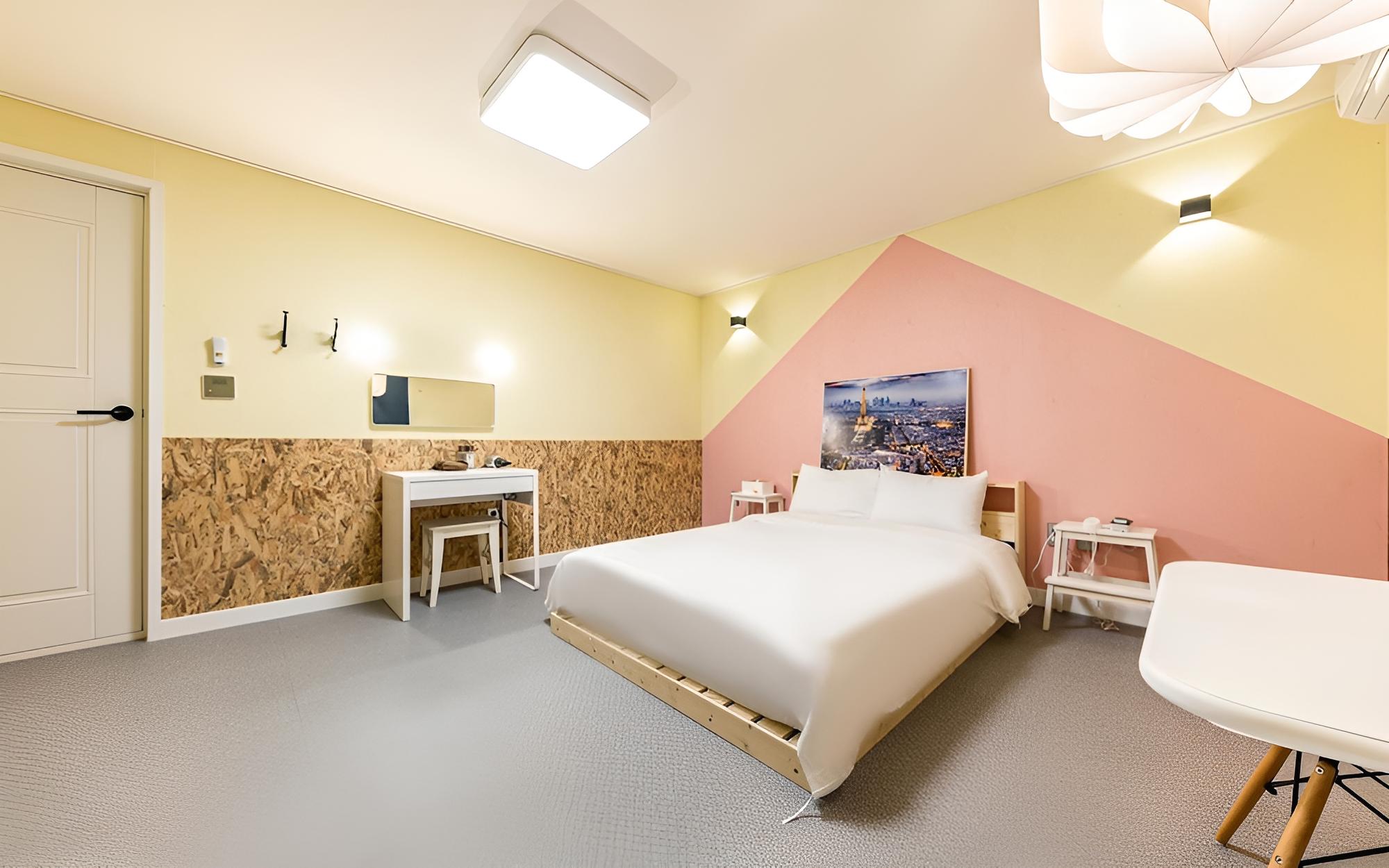 Room (Nordic Double) - Photo 2