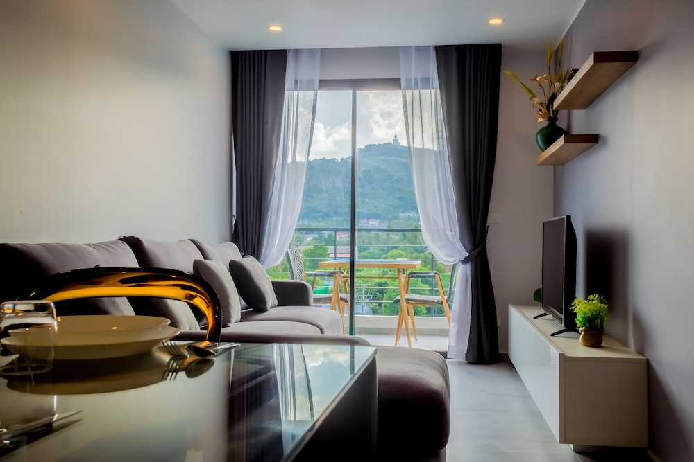 Elite Apartment photo 2