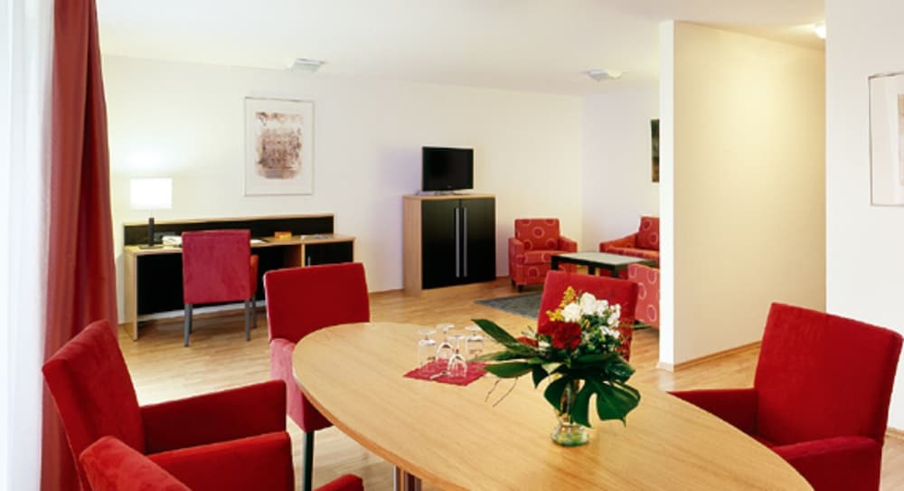 Junior Suite, Balcony photo 3