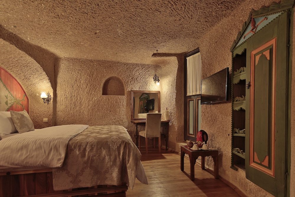 Double Room, 1 Double Bed, Balcony, Valley View photo 3