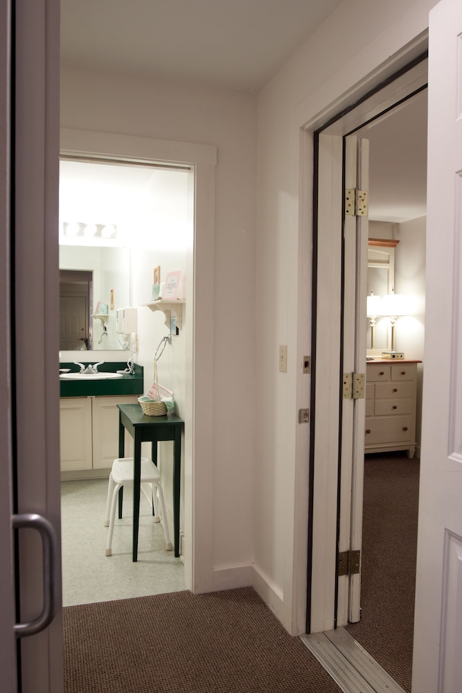 Family Suite Deluxe - Photo 2