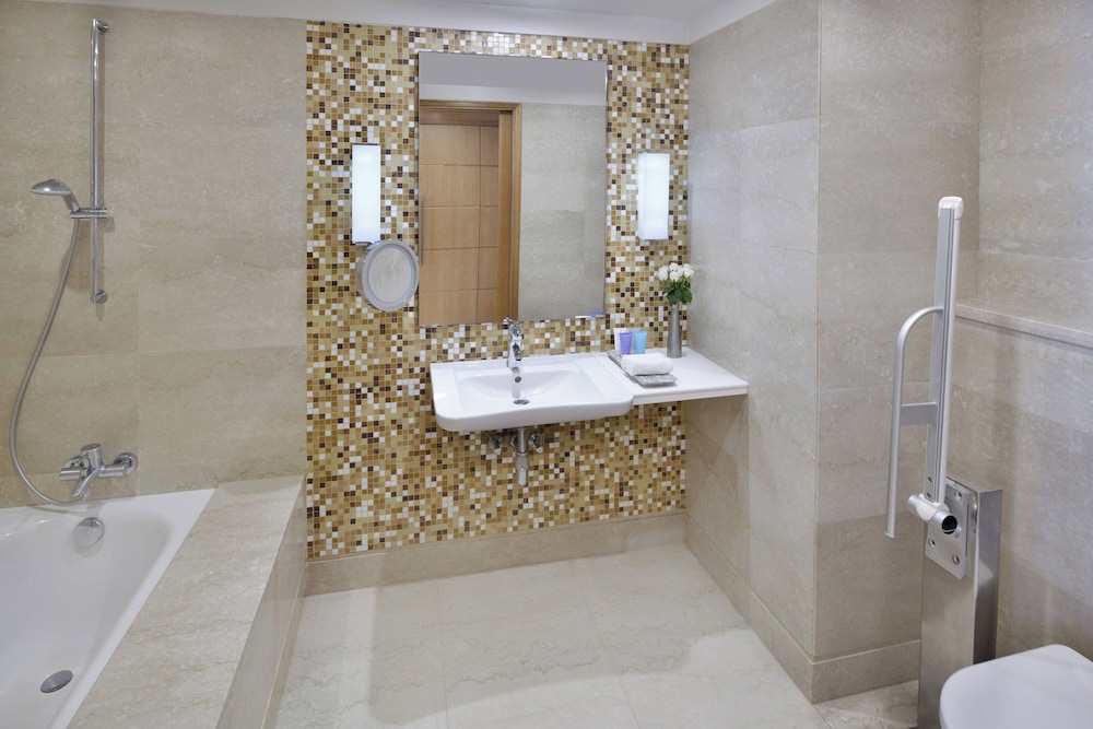 Executive Room, 1 Double Bed - Photo 4
