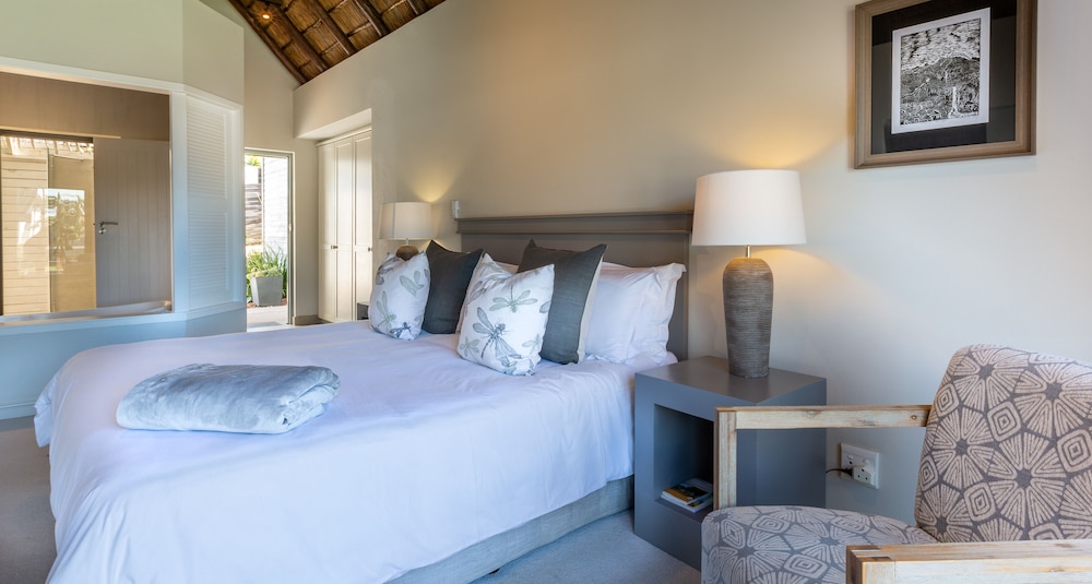 Luxury Guest Suite - King