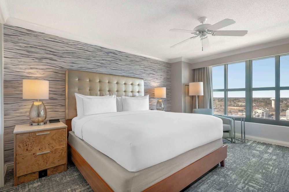 Room, 1 King Bed, City View (High Floor) - Photo 6