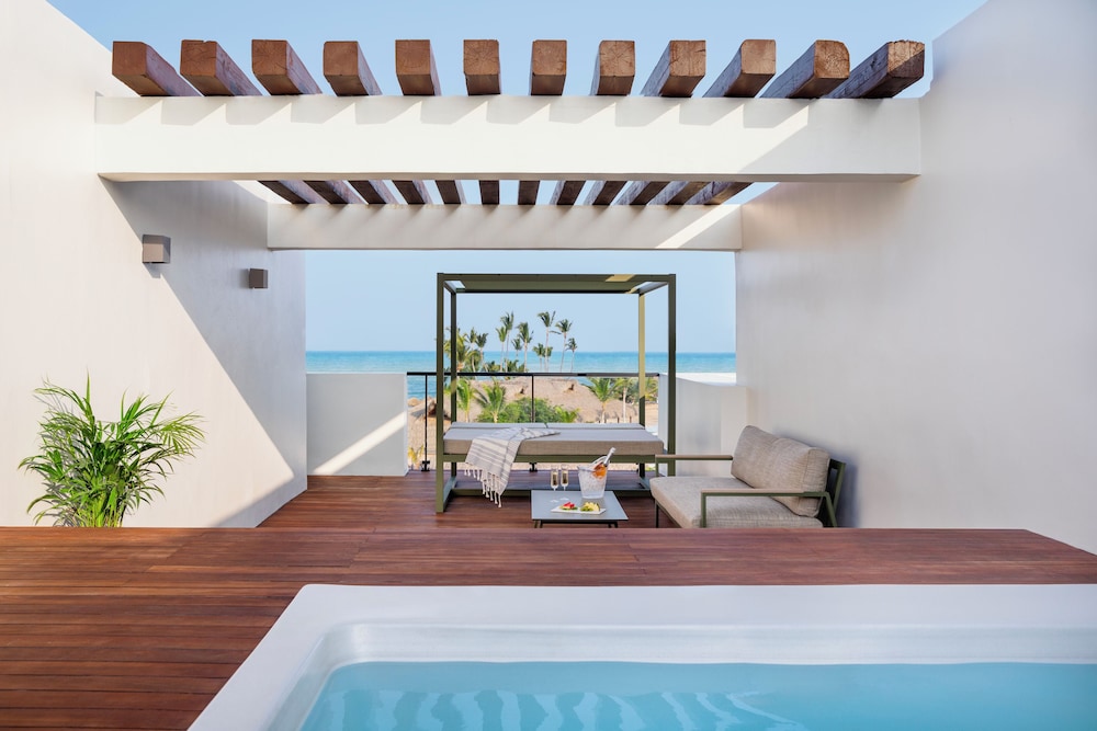 Excellence Club Two Story Rooftop Terrace Suite W/ Plunge Pool Ocean View + 20% OFF SPA