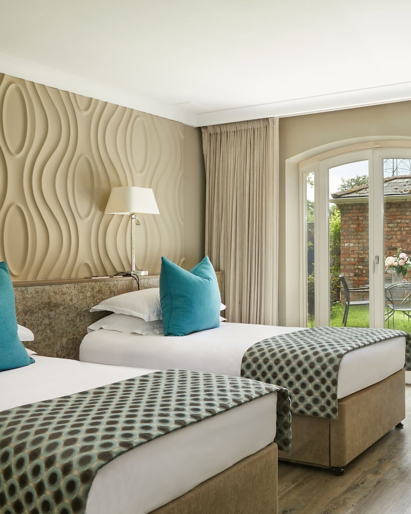 Standard Twin Room photo 2