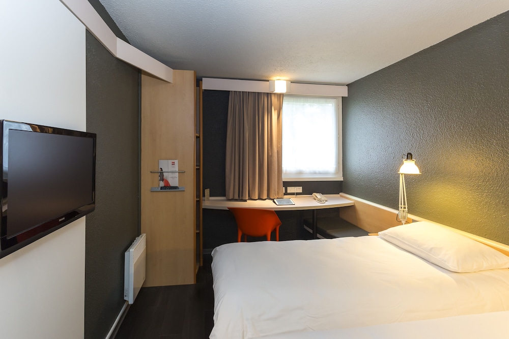 Standard Twin Room, 2 Twin Beds - Photo 3