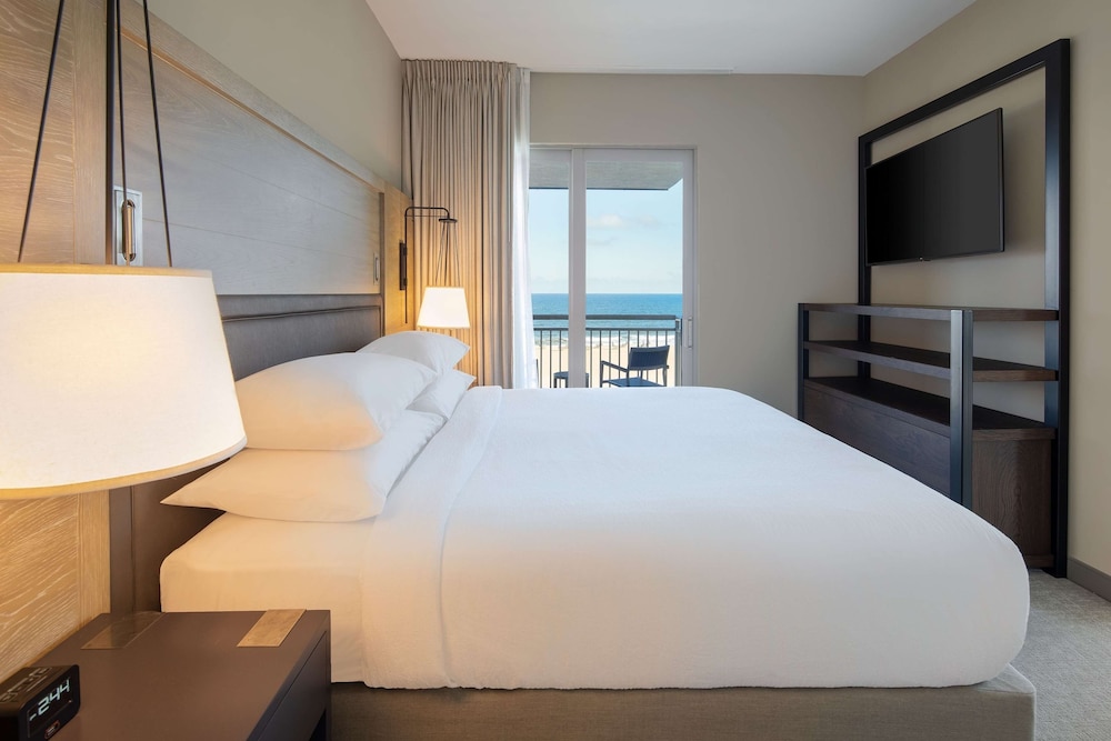Suite, 1 King Bed, Balcony, Ocean View - Photo 6