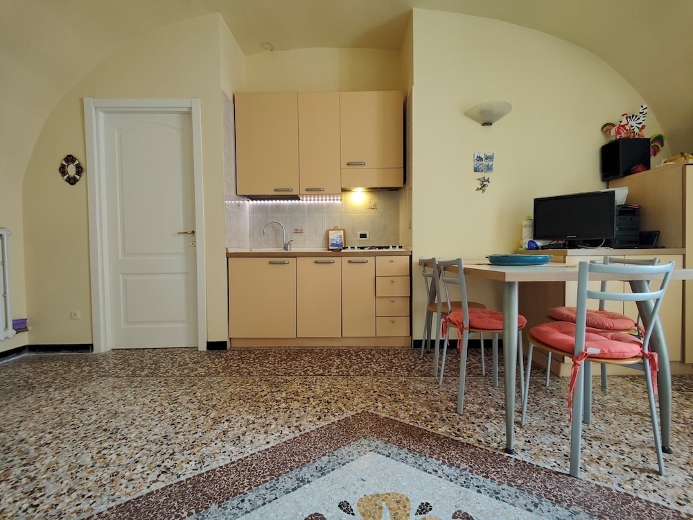 Apartment photo 3