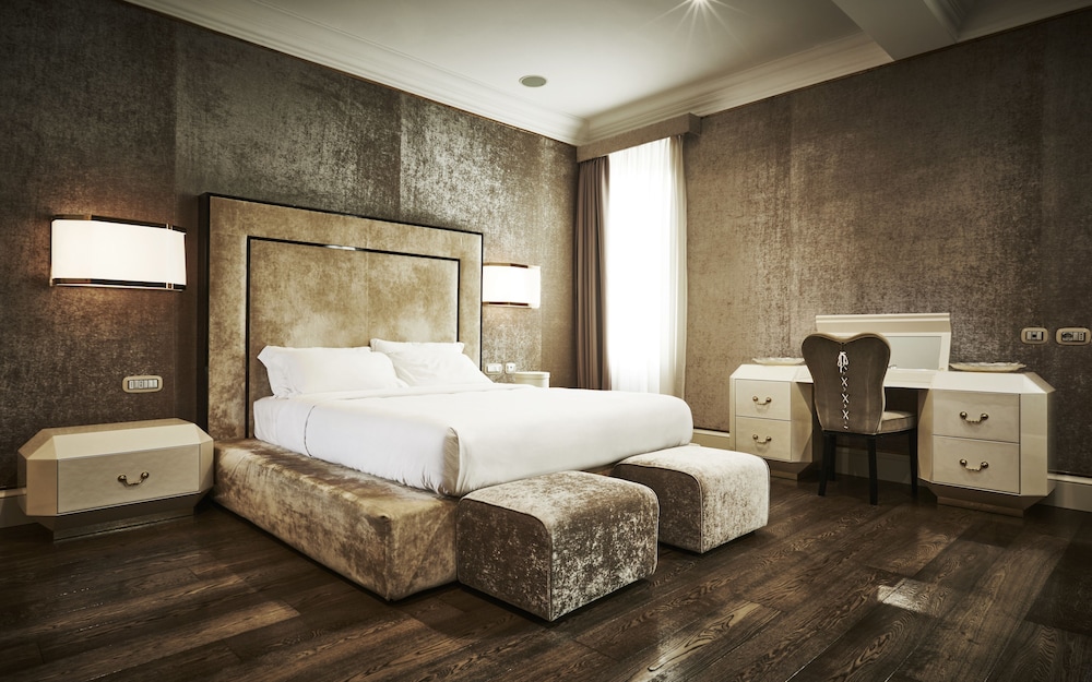 Junior Suite, 1 Bedroom, Annex Building - Photo 14
