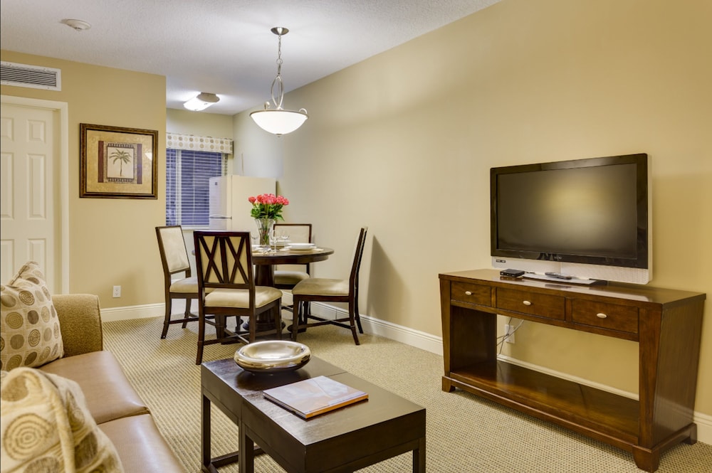 Suite, 2 Double Beds, Accessible, City View (Suite 2 Full Size Beds) - Photo 4