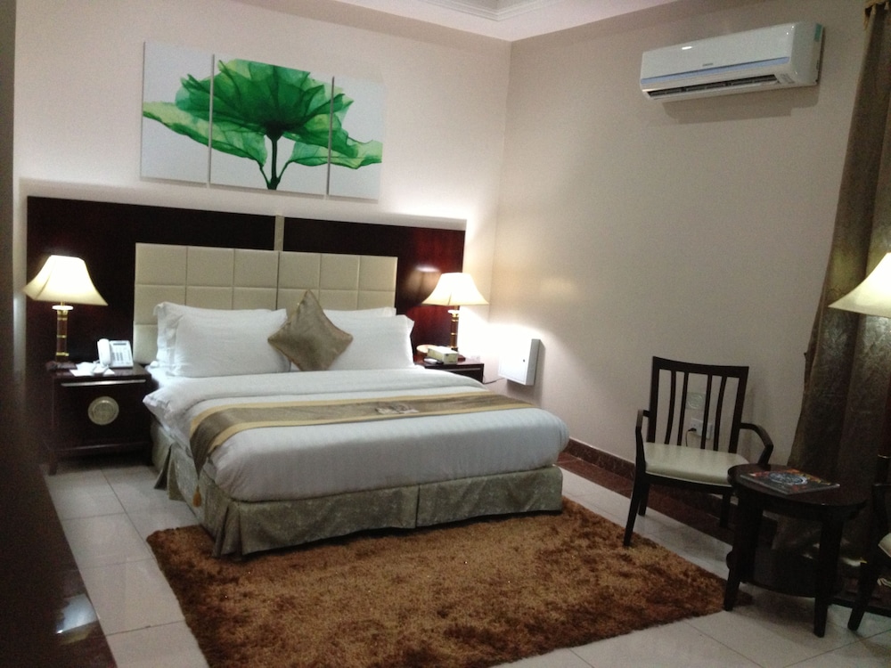 Executive Room photo 1
