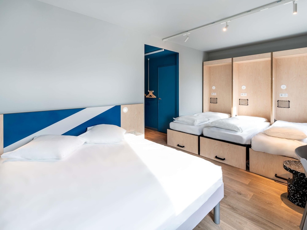 Room, Multiple Beds, Accessible