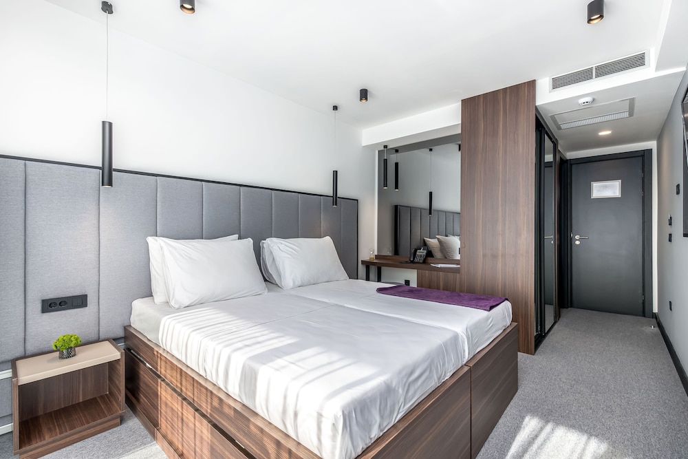 Standard Twin Room photo 1