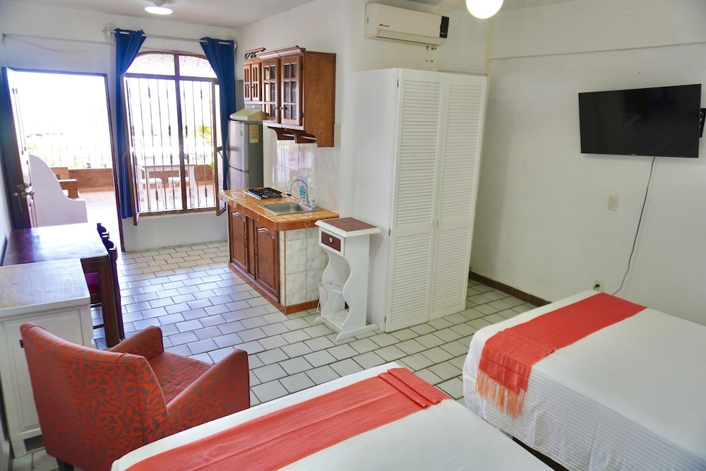 Junior Suite, Partial Sea View photo 1