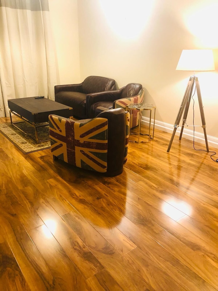 Executive Apartment photo 3