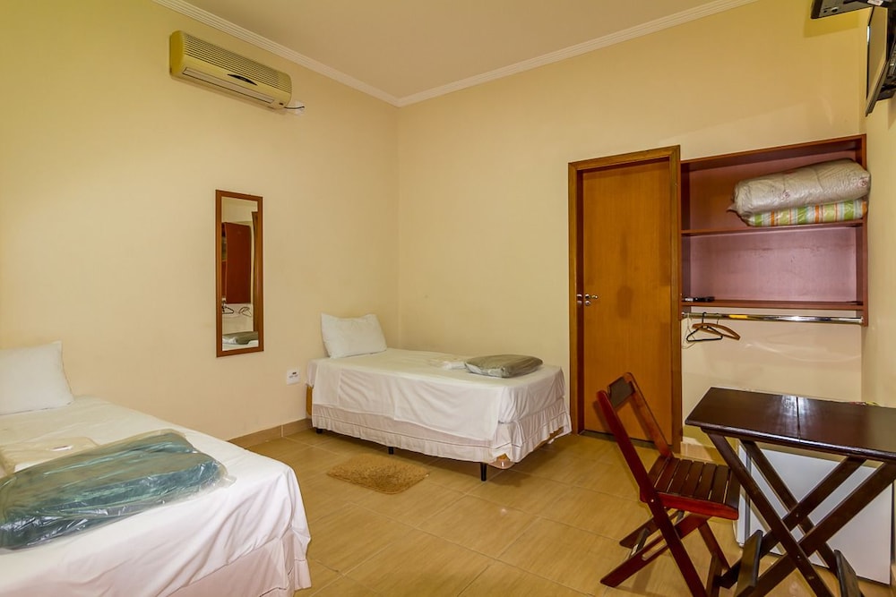 Standard Twin Room photo 2