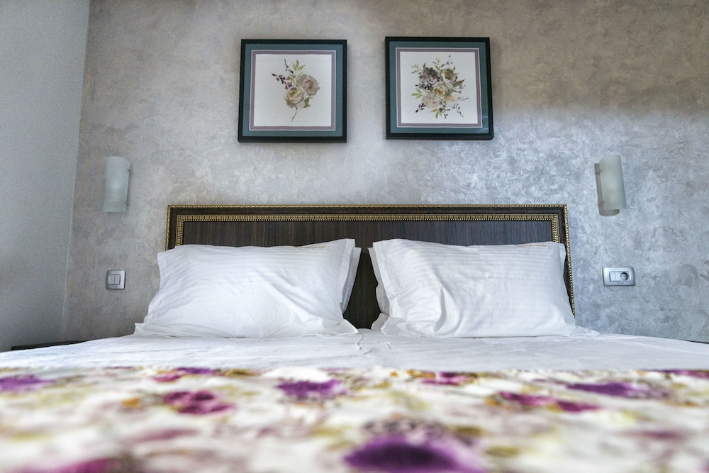 Superior Room (Deluxe) photo 3